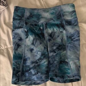 Athleta Kids Blue Tie-Dye Shorts